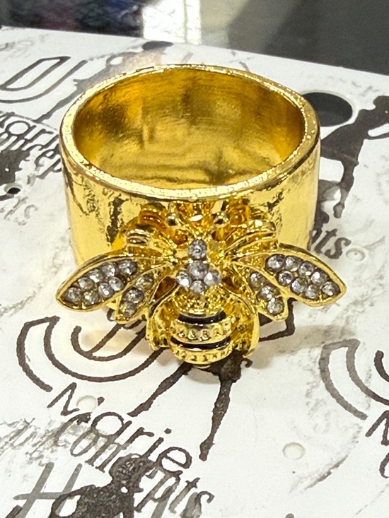 Jewelry - Gold Bee Crystal Statement Ring